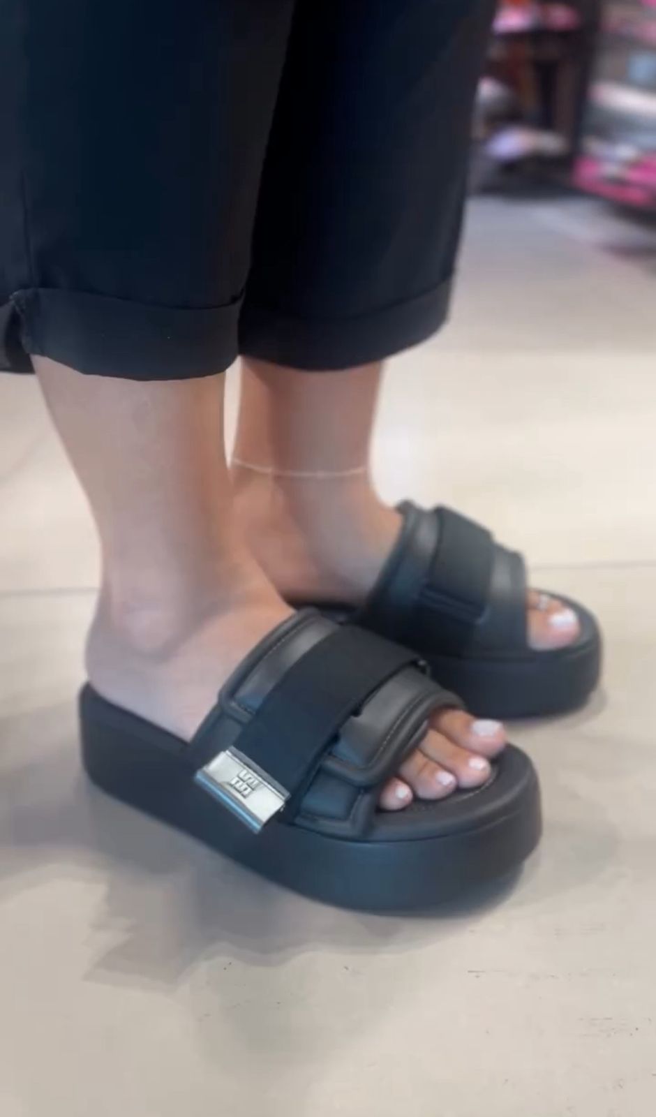 Slide Urban Bold
