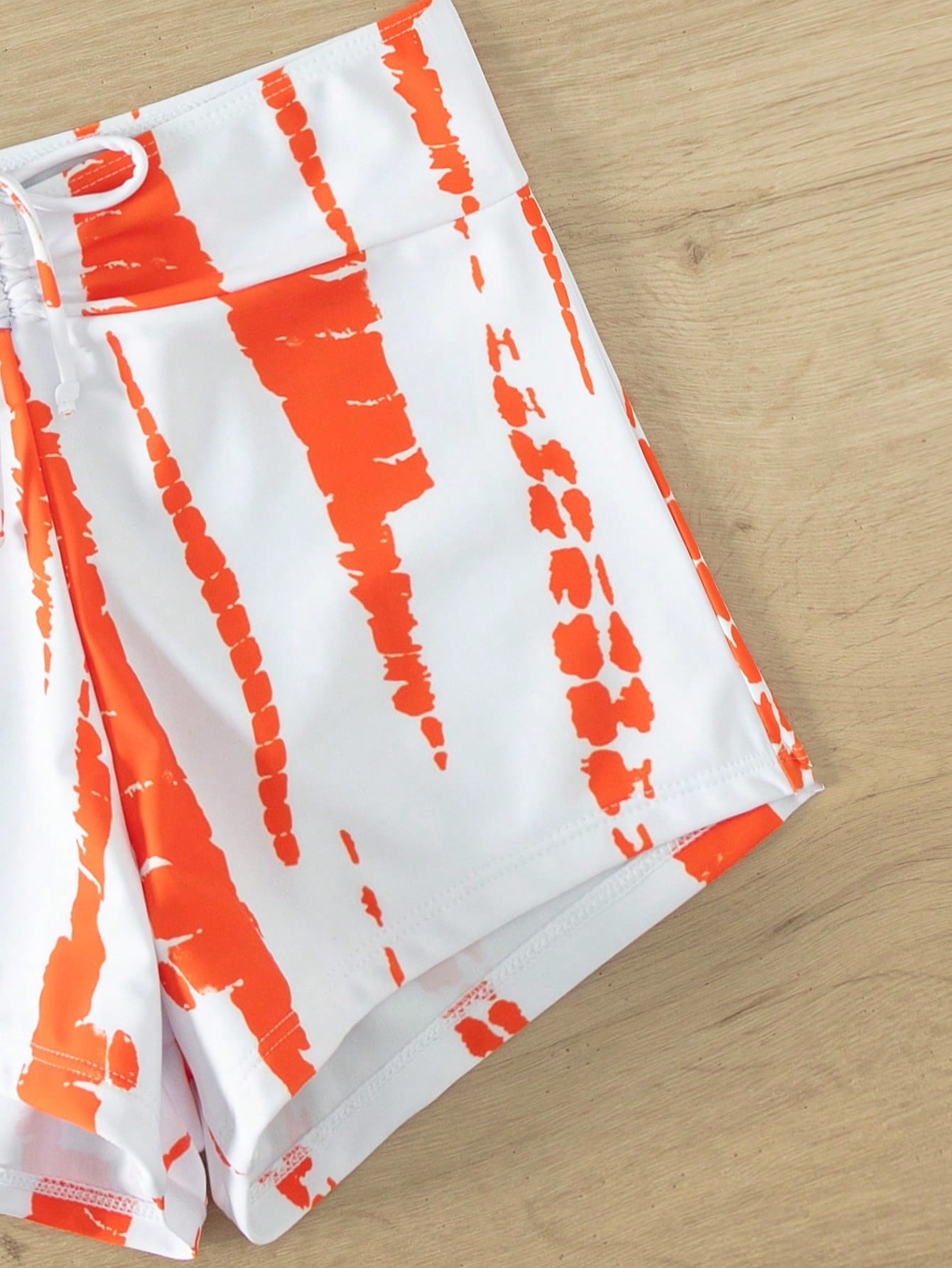 Biquíni Tie Dye Com Shorts