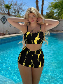 Biquíni Tie Dye Com Shorts