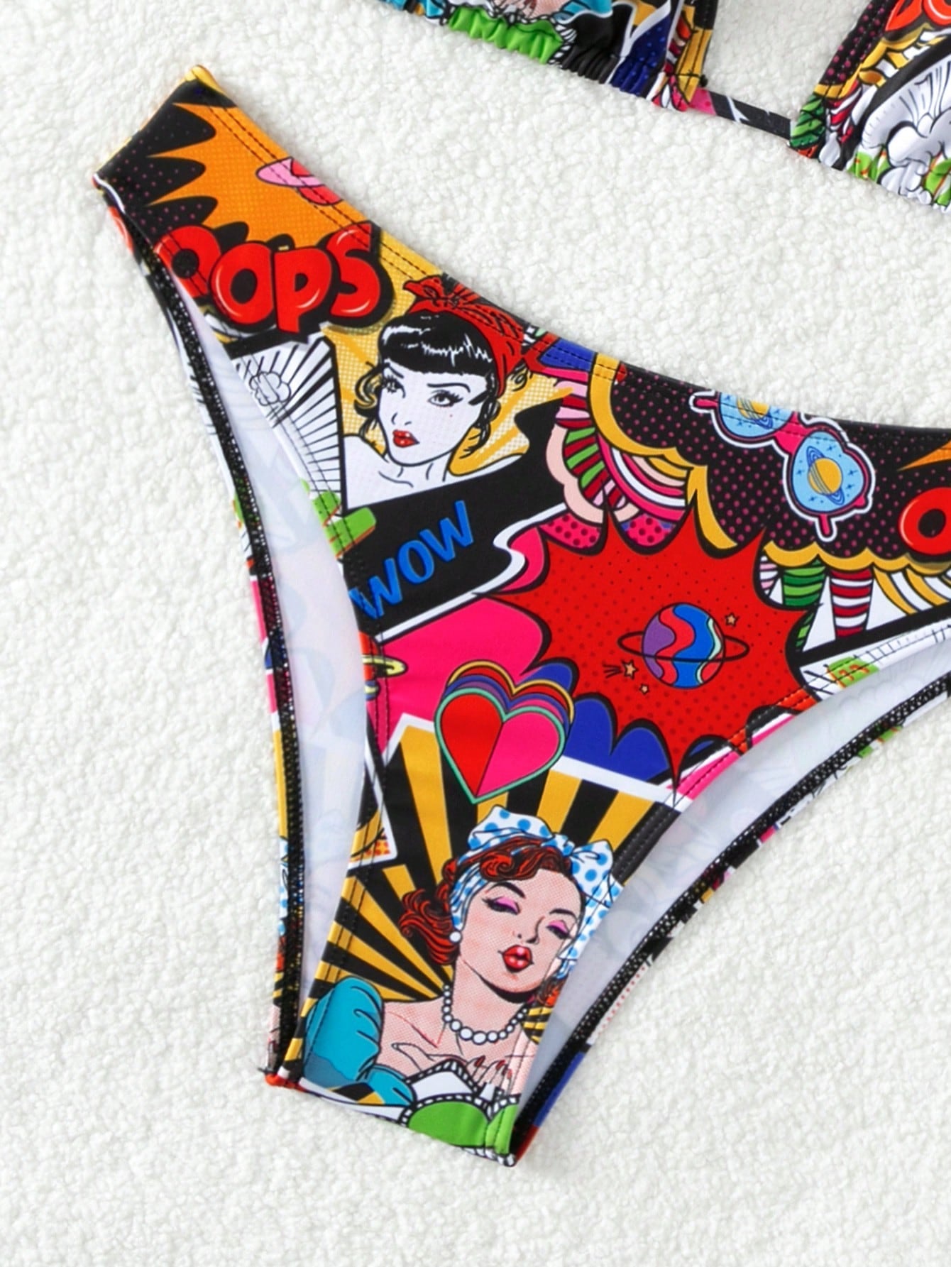 Biquíni Pop Art Halter Triângulo