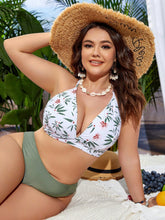Biquíni Plus Size Estampa Floral
