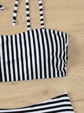 Biquíni Preto E Branco Estilo Verão