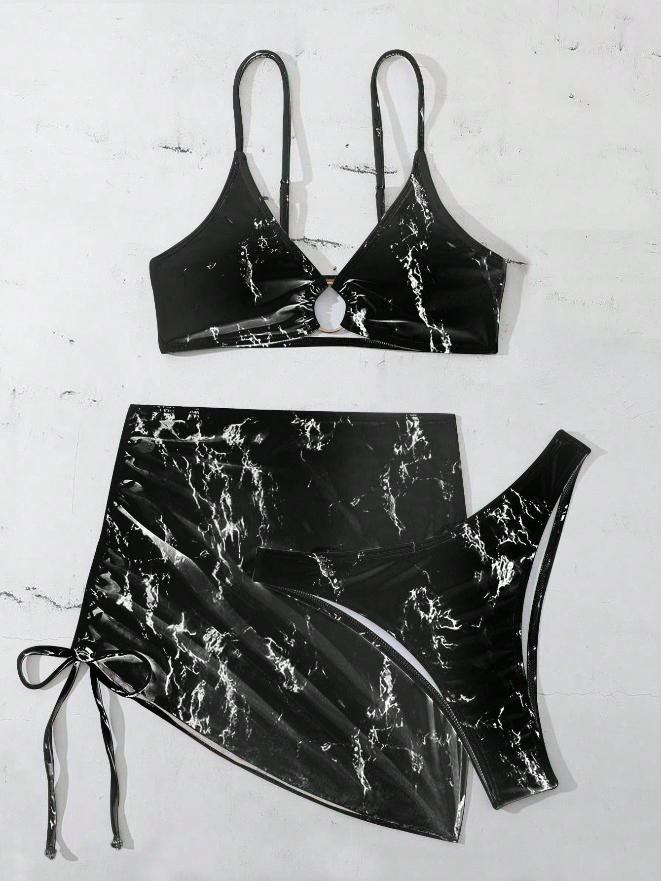 Biquíni Tie Dye Com Argola E Saia