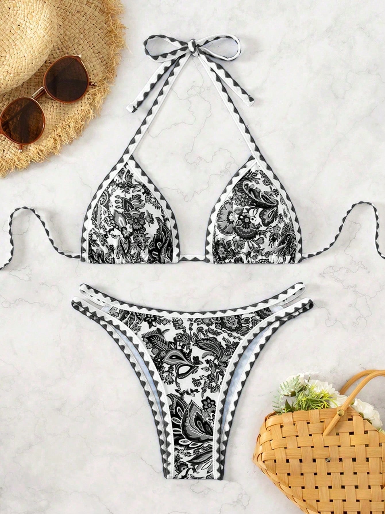 Biquíni Halter Estampa Tropical