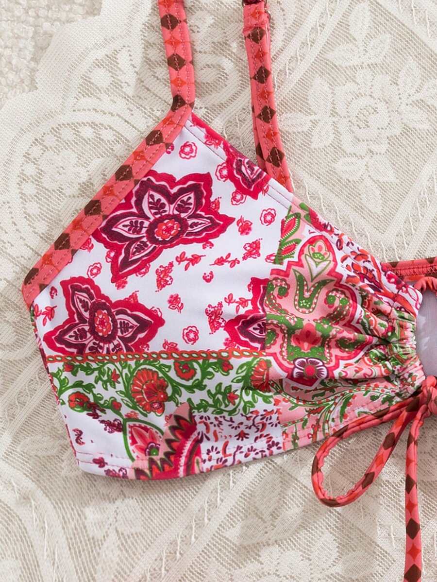 Biquíni Liso Com Babados Delicados