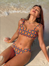 Biquíni Floral Halter Com Amarração