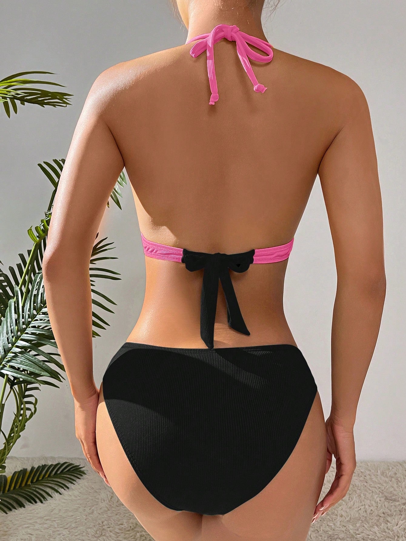 Biquíni Color Block Halter Sexy