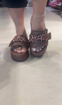 Slide Urban Bold